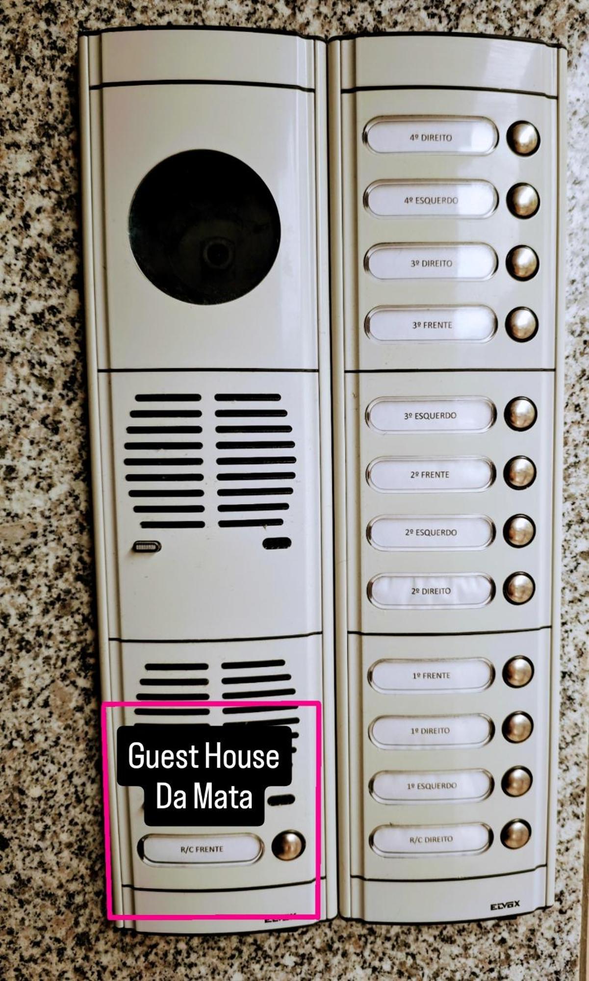 Guest House Da Mata3 波瓦－迪瓦尔津 外观 照片